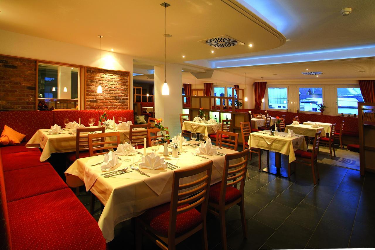 Hotel Goldenes Kreuz 坦海姆 外观 照片