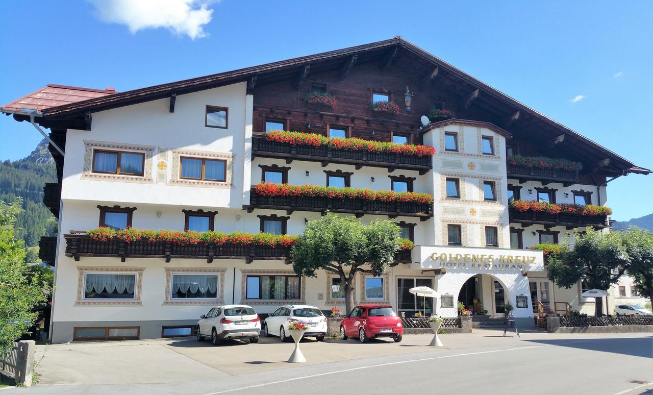 Hotel Goldenes Kreuz 坦海姆 外观 照片