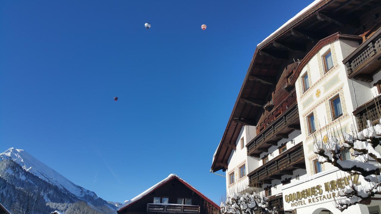 Hotel Goldenes Kreuz 坦海姆 外观 照片